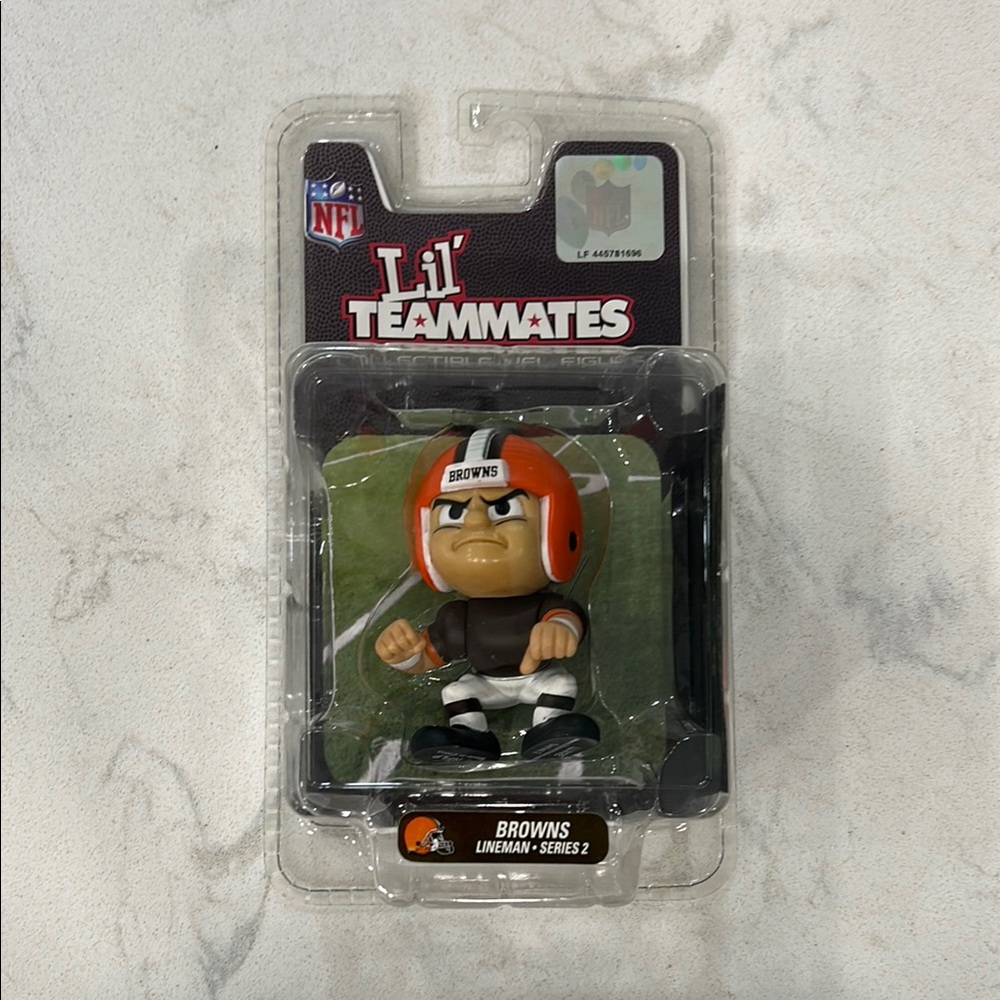 Lil' Teammates Browns Lineman Figure